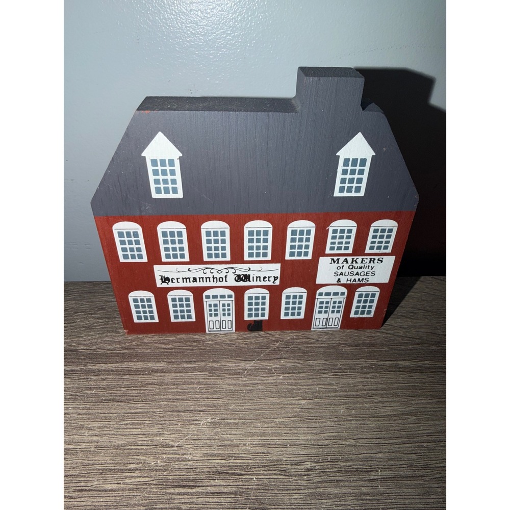 Vintage 1988 Cats Meow Village Hermannhof Winery Tradesman Series Wood Building